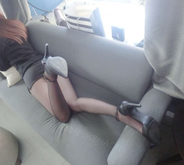 欧美xxx乌克兰_HD免费播放